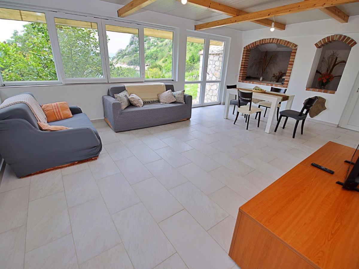 Holiday Home Micheli By Interhome Gornji Humac Bagian luar foto